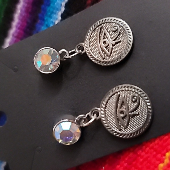 Handmade unique Sterling Silver Egyptian Eye of Ra earrings - Picture 2 of 3